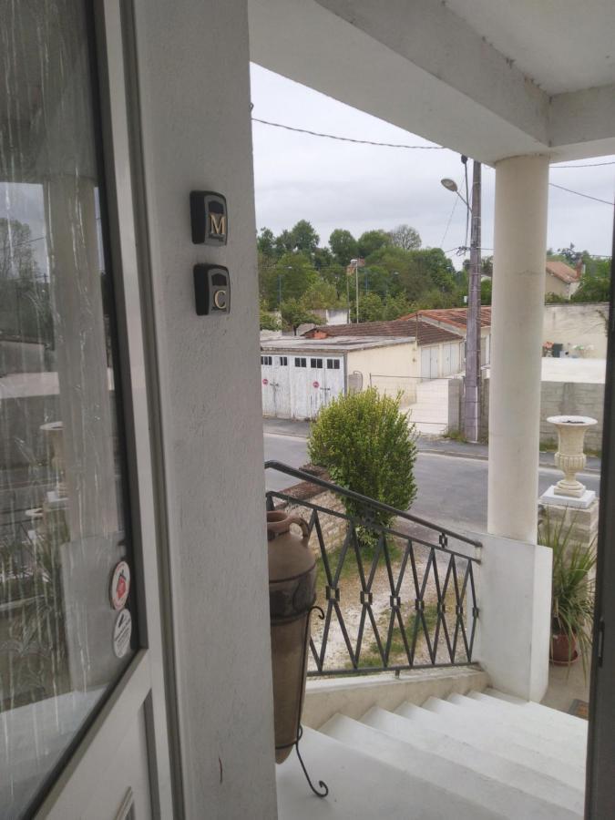 Chambre Cesar B&B- Au 1Er - Villa Chaumonty Perigueux Luaran gambar